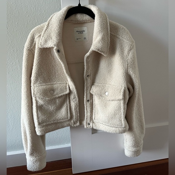 Abercrombie cropped Sherpa fleece jacket XS - Picture 2 of 4
